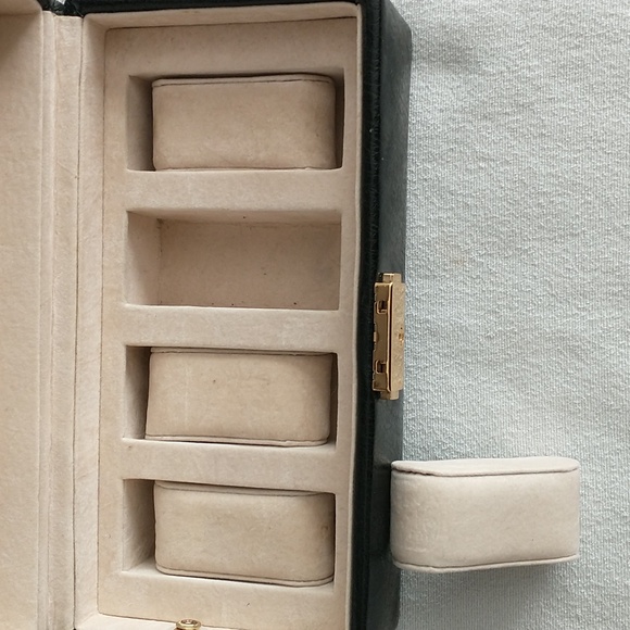 Rowallan Textured Black Watch Case with Window Top - Picture 10 of 15